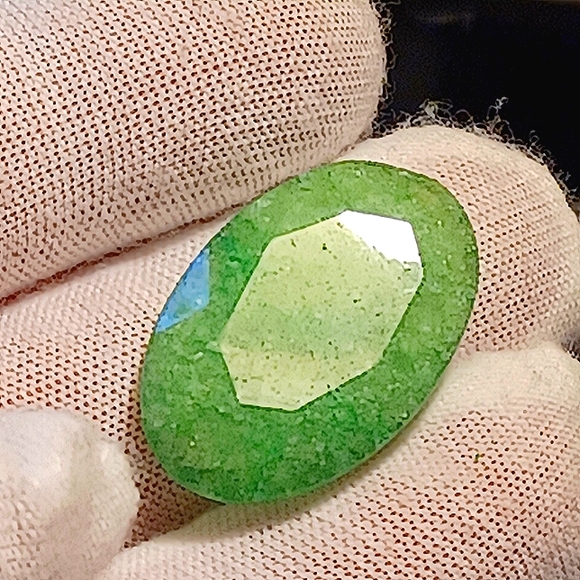 Natural Green Emerald (Brazil) 23.95Cts. 26x17x7mm Loose Gemstone Oval Untreated - Picture 1 of 5